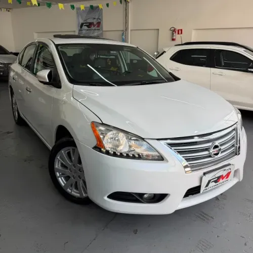 Nissan Sentra SL 2.0/ 2.0 Flex Fuel 16V Aut. 2016