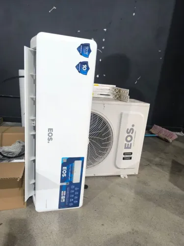 Ar-condicionado EOS 12k BTU 6 meses de uso