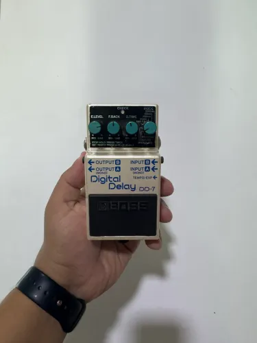 Pedal BOSS DD-7 delay
