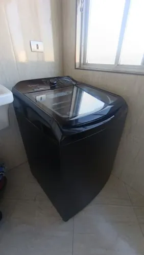 Máquina de lavar cinza Electrolux 6 meses de uso com nota fiscal.