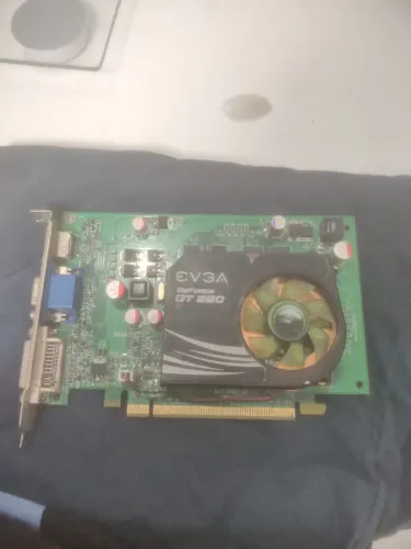 PLACA DE VÍDEO GE FORCE GT 220 1GB DDR2