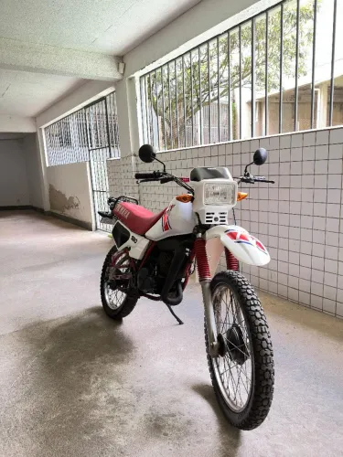 DT 180