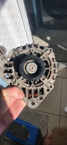 ALTERNADOR VOLKSWAGEN 2012 - PARA REPARO