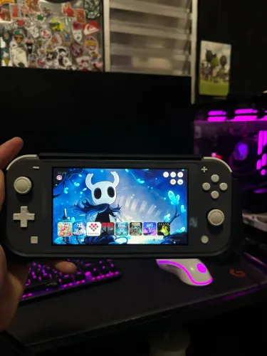 Nintendo switch lite