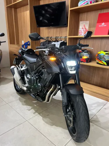 Honda Hornet 450 cc 