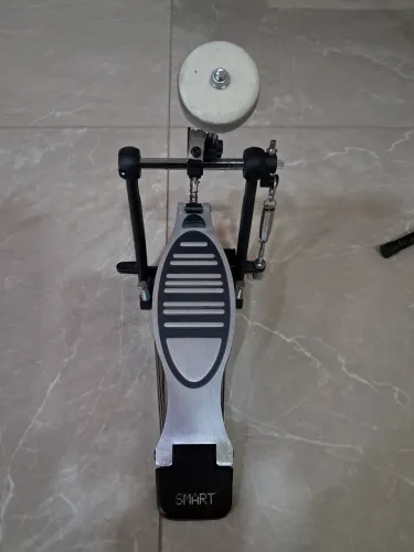 Pedal top para bumbo de bateria cromado