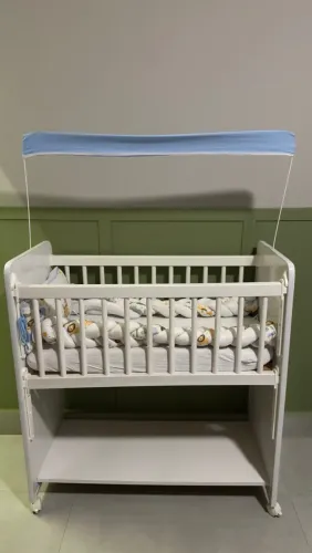 Mini berço 100% MDF com colchão NOVO , NUNCA usado ! 