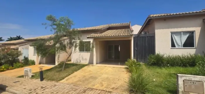 Oportunidade Casa em Condomínio Fechado em Anápolis !