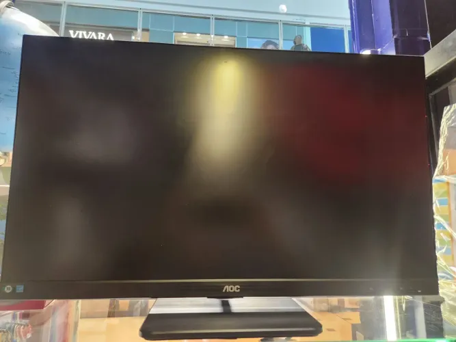 Monitor 27" AOC Led IPS com regulagem de altura e caixa de som