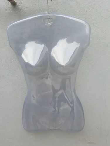 Cabide busto feminino