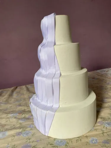 Bolo fake casamento minimalista 