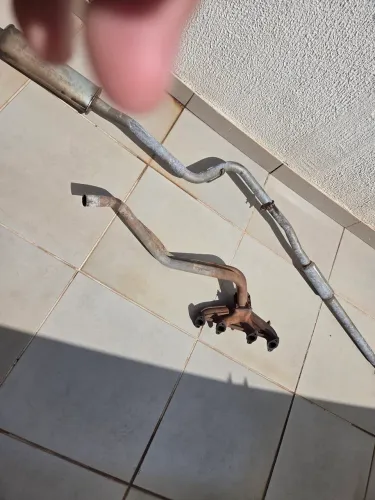 Escapamento original com coletor para Gol e voyage quadrado
