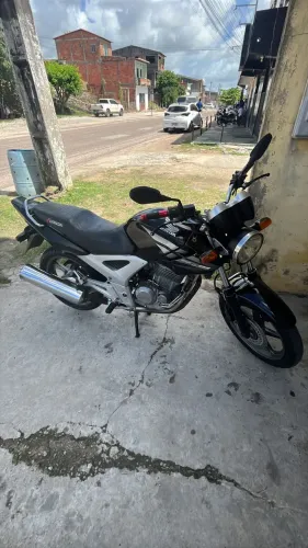 Moto CB Twister 250