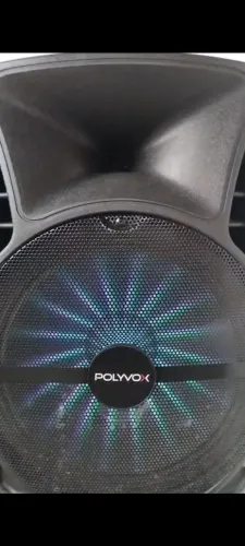 Caixa de som polyvox 600 wts semi nova