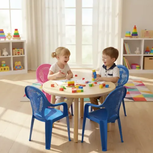 ACEITO PROPOSTAS!!! Kit 4 Cadeiras Infantil Ursinho Plástica  3 Azuis e 1 Rosa