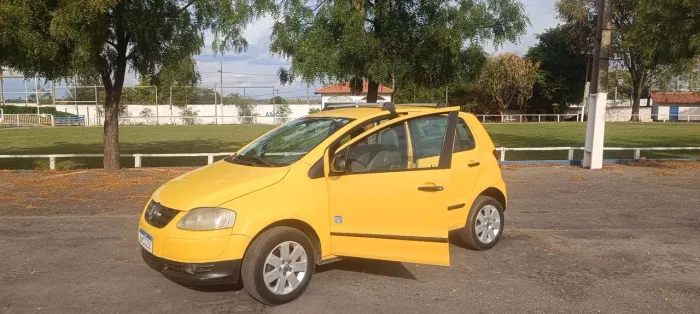 Volkswagen Fox Route 1.6 MI Total Flex 8V 5P 2008