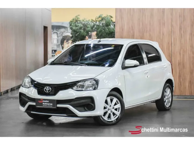 Toyota Etios X Plus 1.5 Flex 16V 5P Mec. 2019