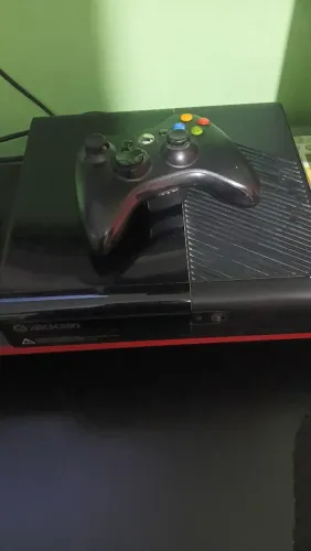 Venda-se um Xbox 360 ja desbloqueado 