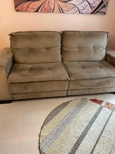 Sofá top de linha, semi novo