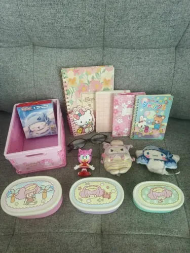 Kit Kawaii Box / Sanrio / McDonalds / Burguer King