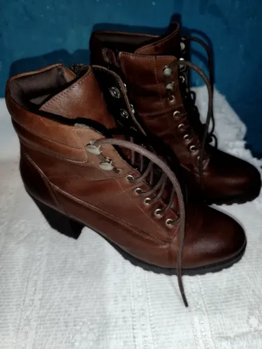 Bota feminina 
