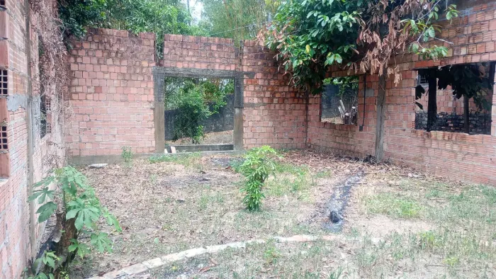 Terreno em contrução 