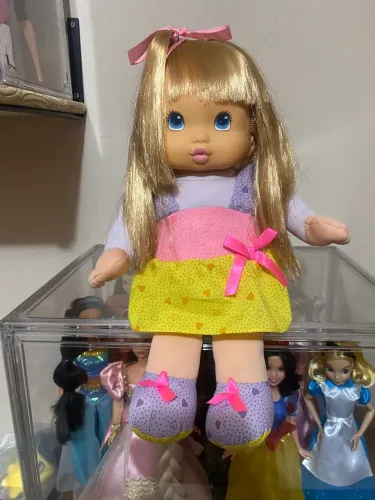 Boneca beijoquinha da estrela rara colecionadores
