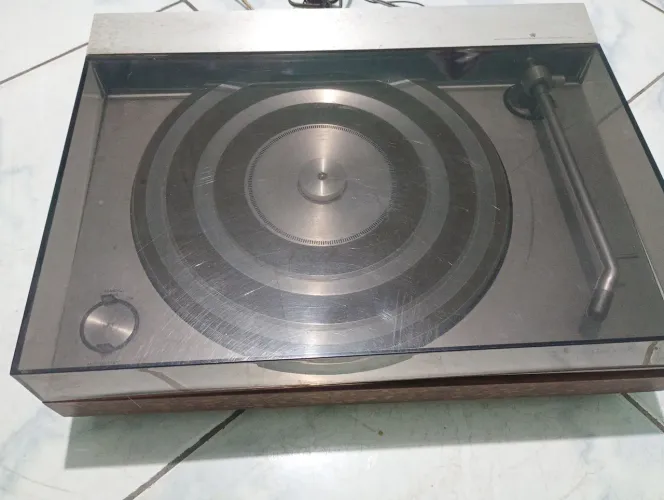 Toca disco BEOGRAM 3000