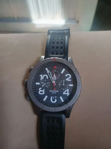Relógio Nixon Titan.mod.48-20 200M