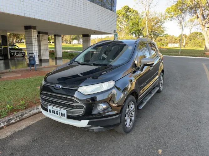 Ford Ecosport Freestyle 1.6 16V Flex 5P 2014