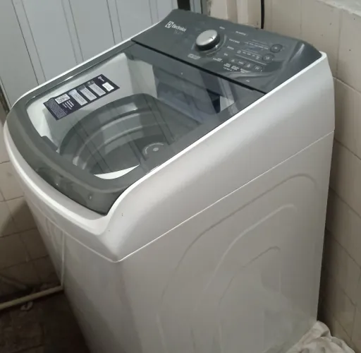 MÁQUINA ELETROLUX 14.5 3 MESES DE USO 