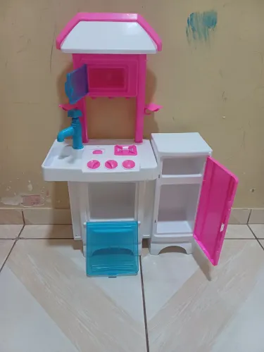 Briquendo casinha