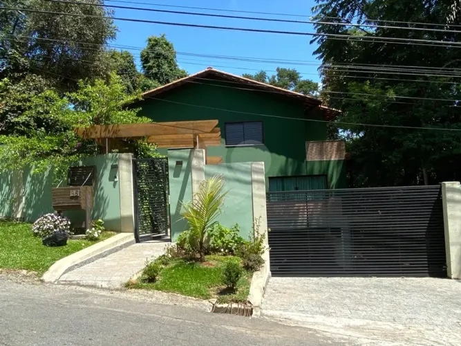 Condomínio com 5 quartos à venda ou para locação em Cumbari - SP