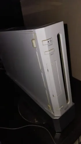 Nintendo Wii desbloqueado + zarper + Wii classic controller + 4 jogos originais + 40 jogos