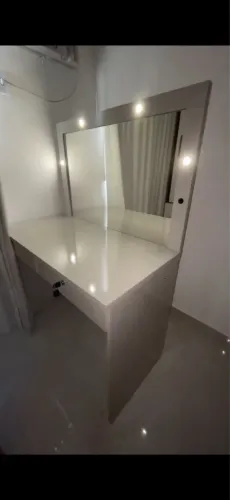 VENDO 1 PENTEADEIRA, 460,00 REAIS