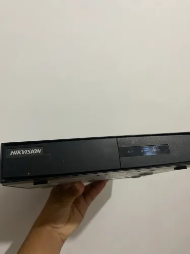 DVR HIKVISION 16 CANAIS