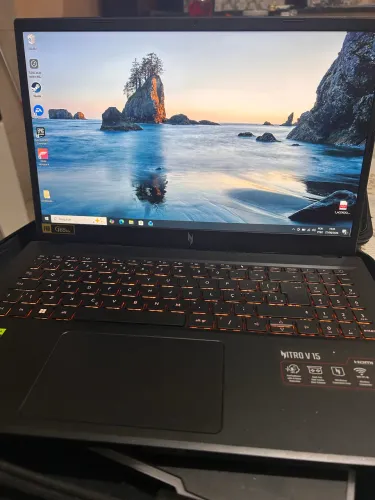 NOTEBOOK ACER NITRO V15 - 4060 - 16RAM