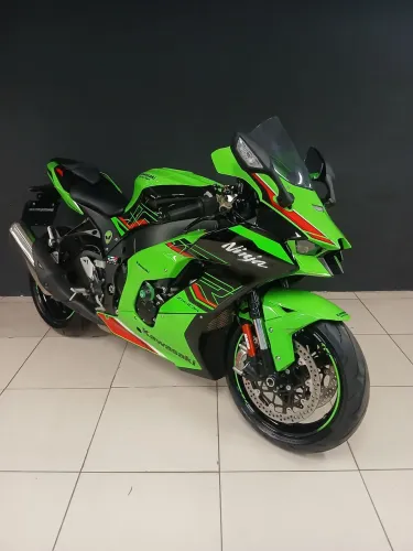 KAWASAKI NINJA ZX10R