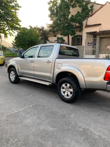 Toyota Hilux CD SRV 4X2 2.7 Flex 16V Aut. 2015