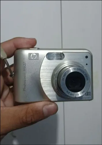 Câmera HP 7 MP M627