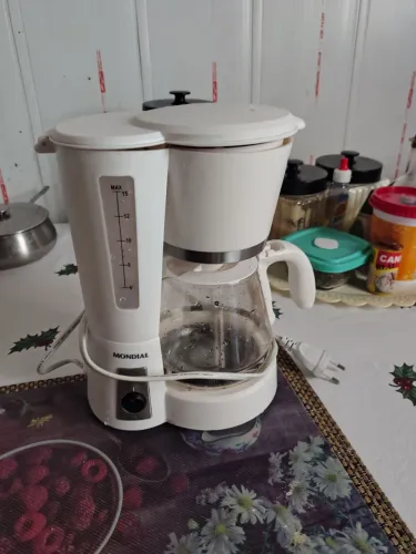 Cafeteira elétrica mondial Defeito 