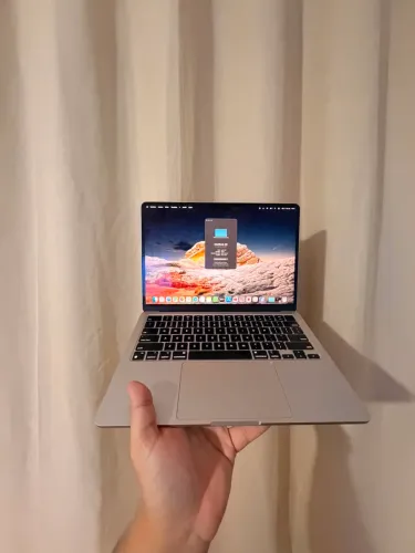 MacBook m3