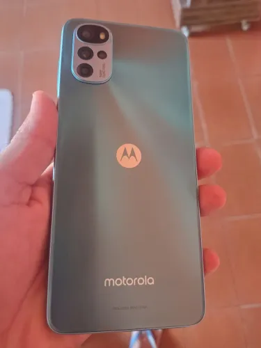 Vendo celular moto g22 bem conservado