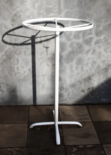 Arara de Roupas Circular (para loja, brechó, mostruário, feiras)
