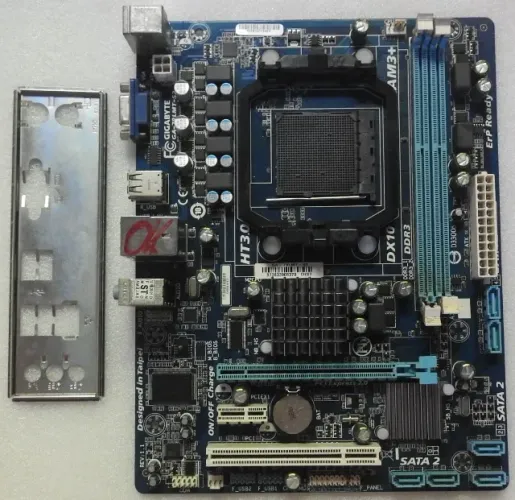 Placa-mãe Gigabyte GA-78LMT-S2 (Rev 1.1) - Socket AM3+ | DDR3