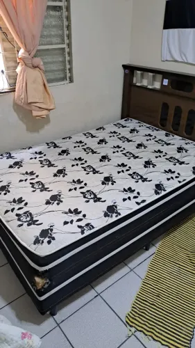 Cama box com cabeceira