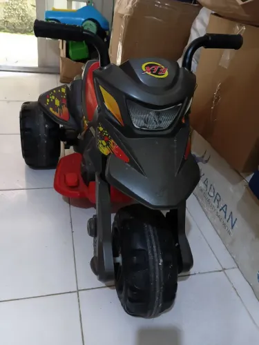 Triciclo infantil
