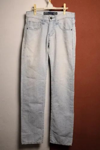 Calça jeans Colcci tam 38