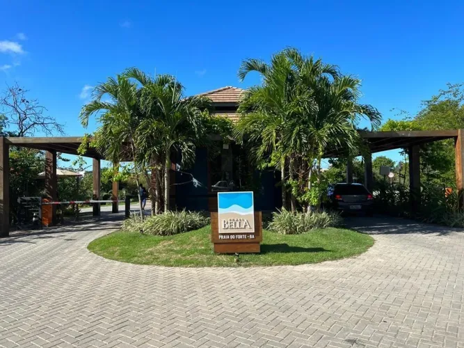 Terreno em Condomínio para Venda em Mata de São João, Praia do Forte