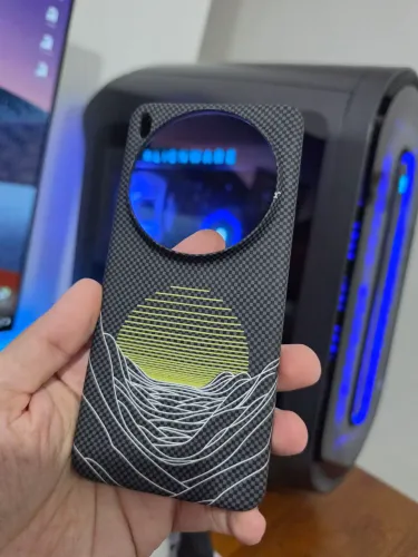Capa x200 Ultra Fibra de Carbono